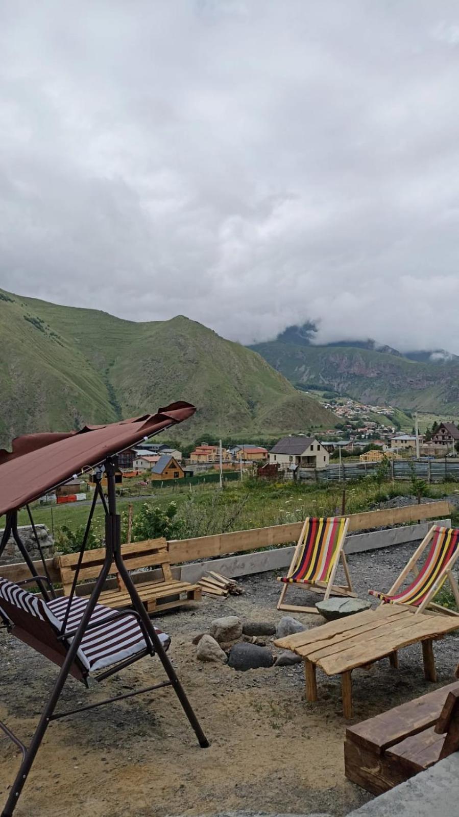Mountain Flower Cottage Kazbegi Esterno foto